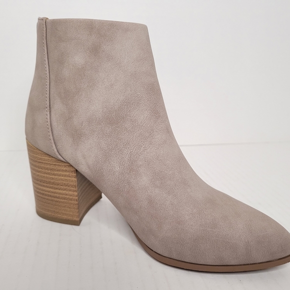 My Delicious shoes Women's Mars Faux Leather Ankle Boots Sz 6M - Picture 9 of 14